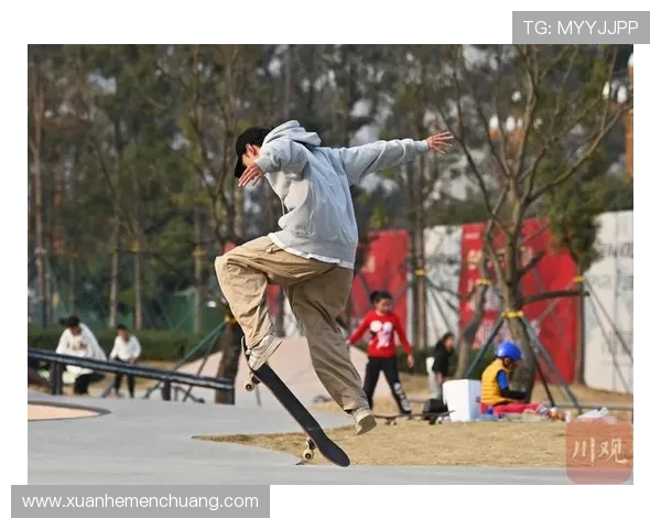 李芳独家分享滑板心得与技巧助你轻松掌握滑板运动的乐趣与挑战